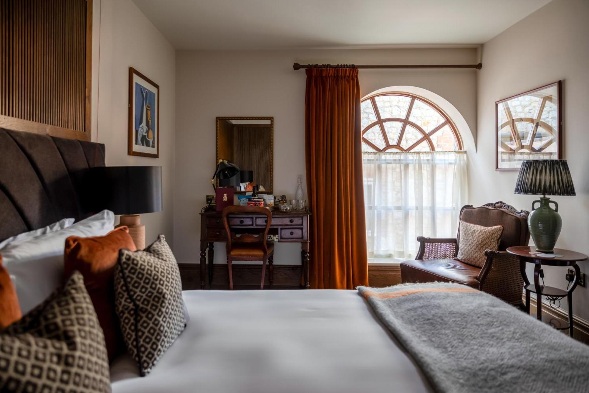 Hotel Teller'S Arms à Farnham  Extérieur photo
