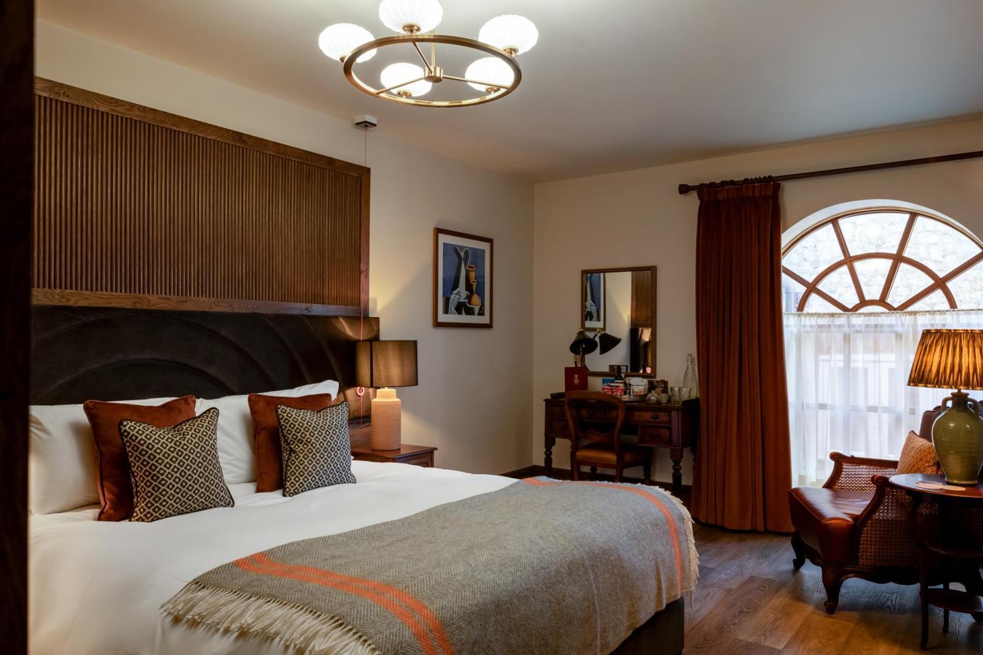 Hotel Teller'S Arms à Farnham  Extérieur photo